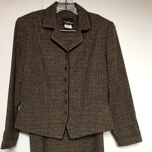 Ladies two piece suit